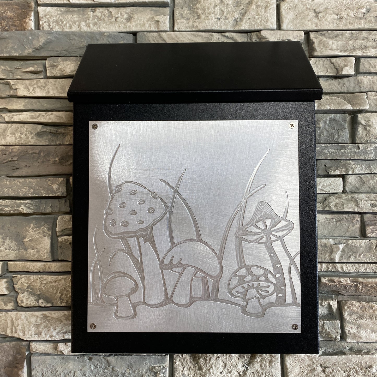 Mushroom Wall Mount Mailbox - Vertical