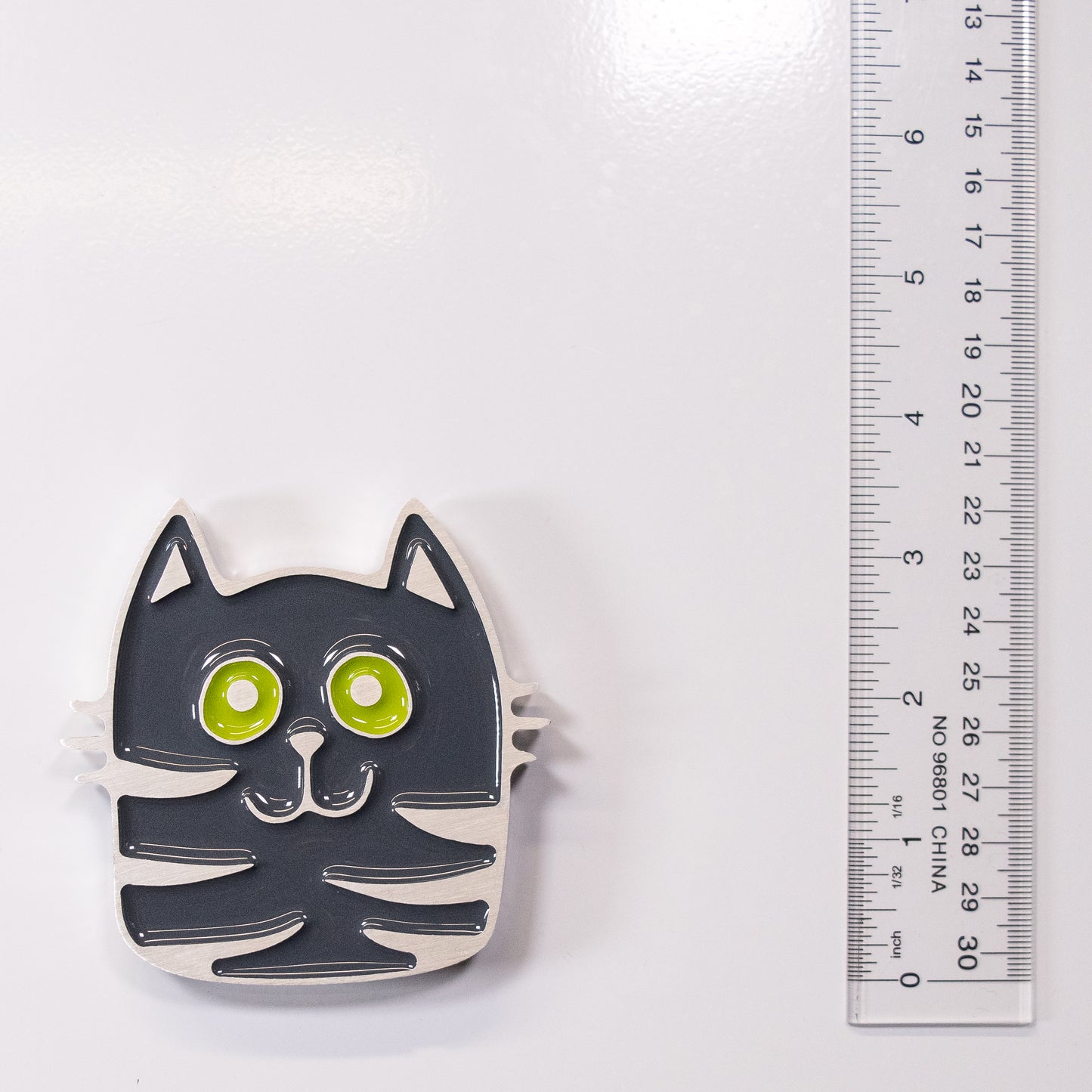 Cat Striped Magnet Dark Grey