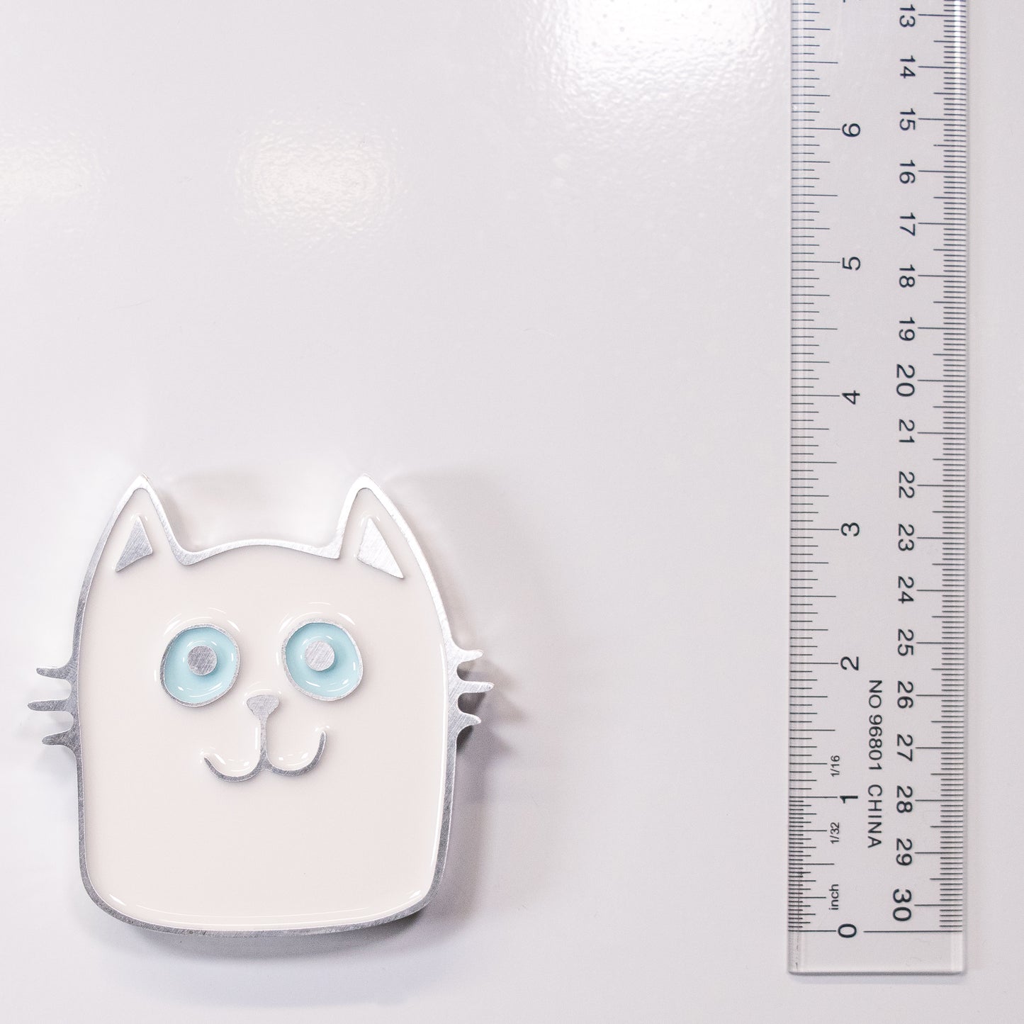 Cat Magnet White