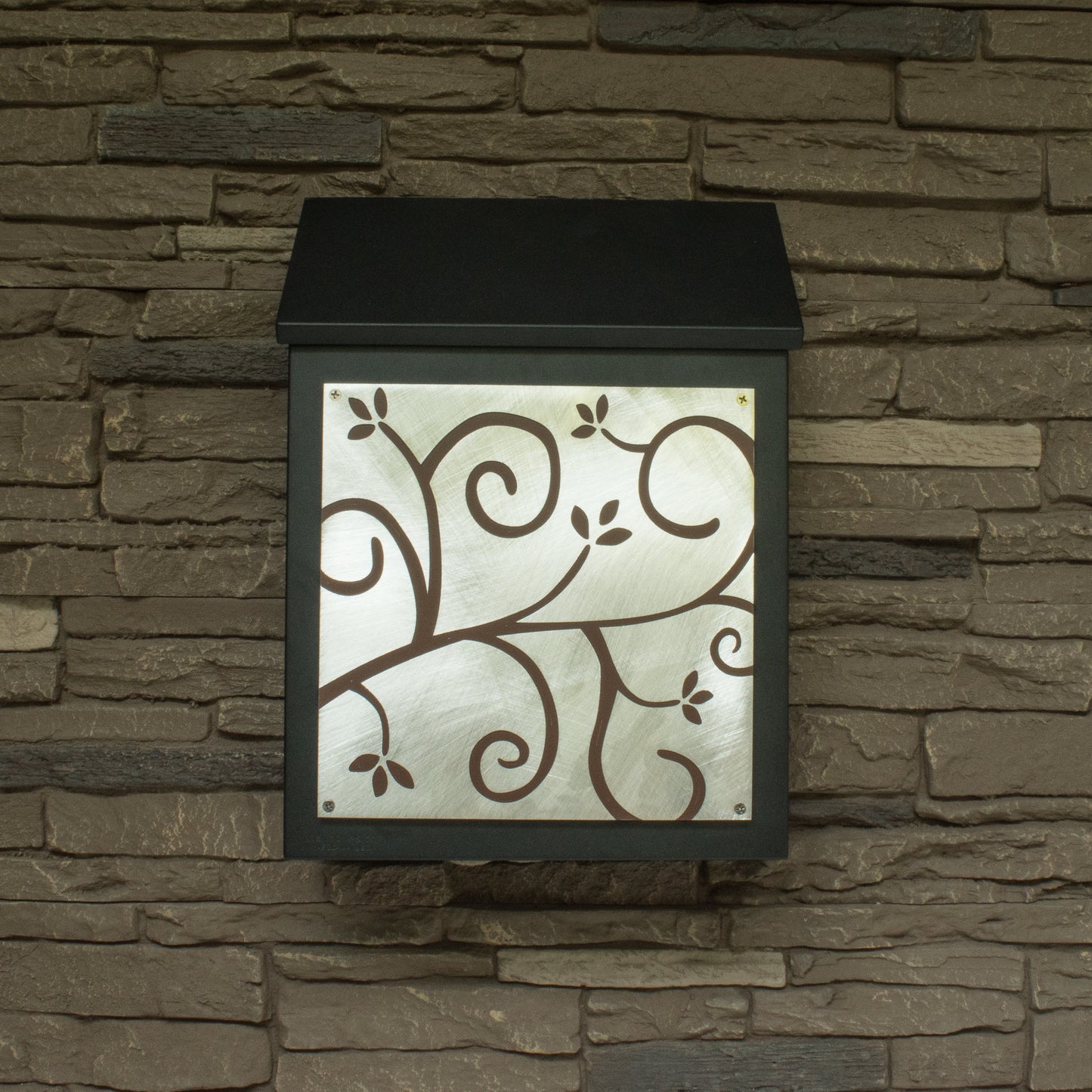 Ivy Leaf Wall Mount Mailbox - Vertical