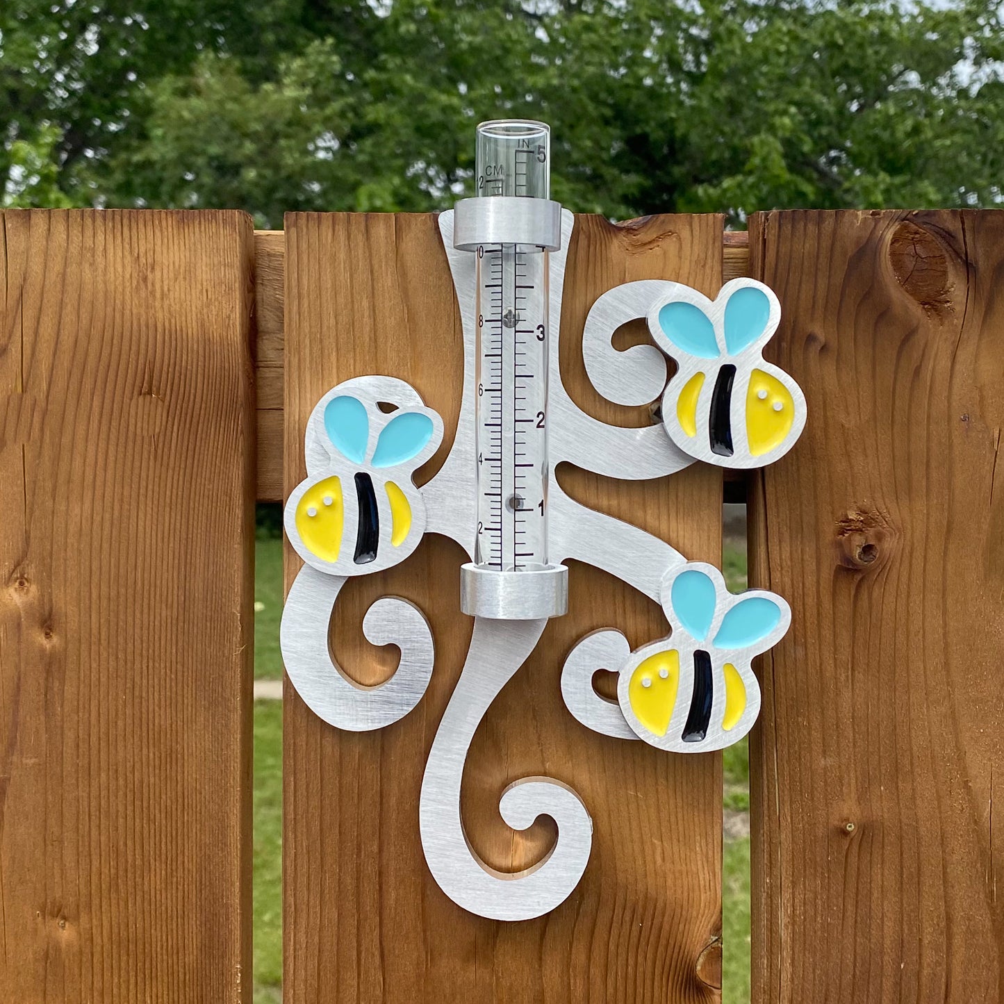 Bee Rain Gauge