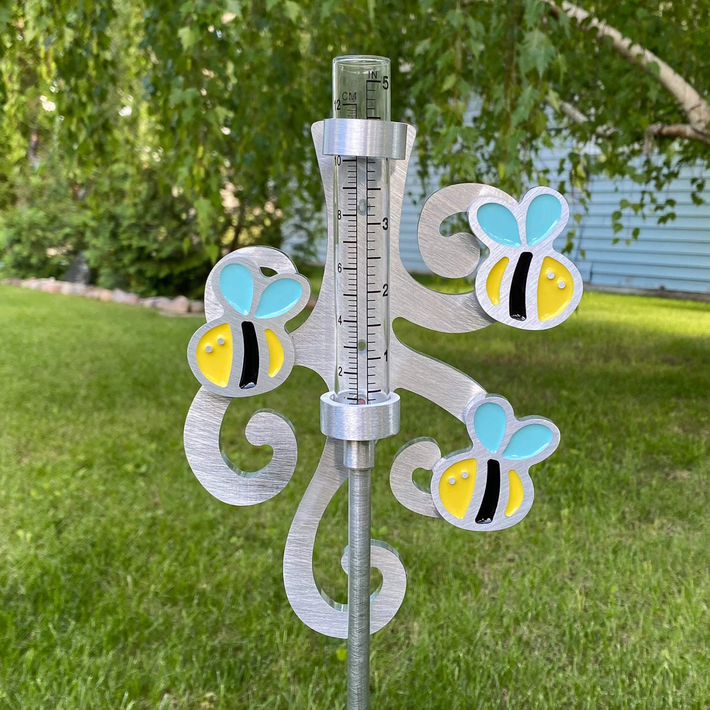 Bee Rain Gauge