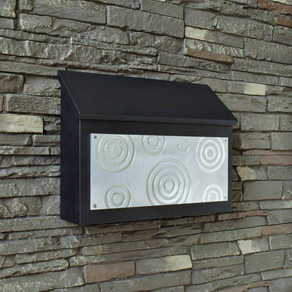 Bullseye Wall Mount Mailbox - Horizontal