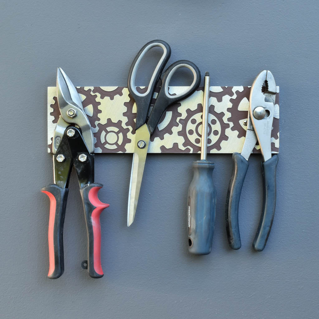 Gear Train Magnetic Key Holder