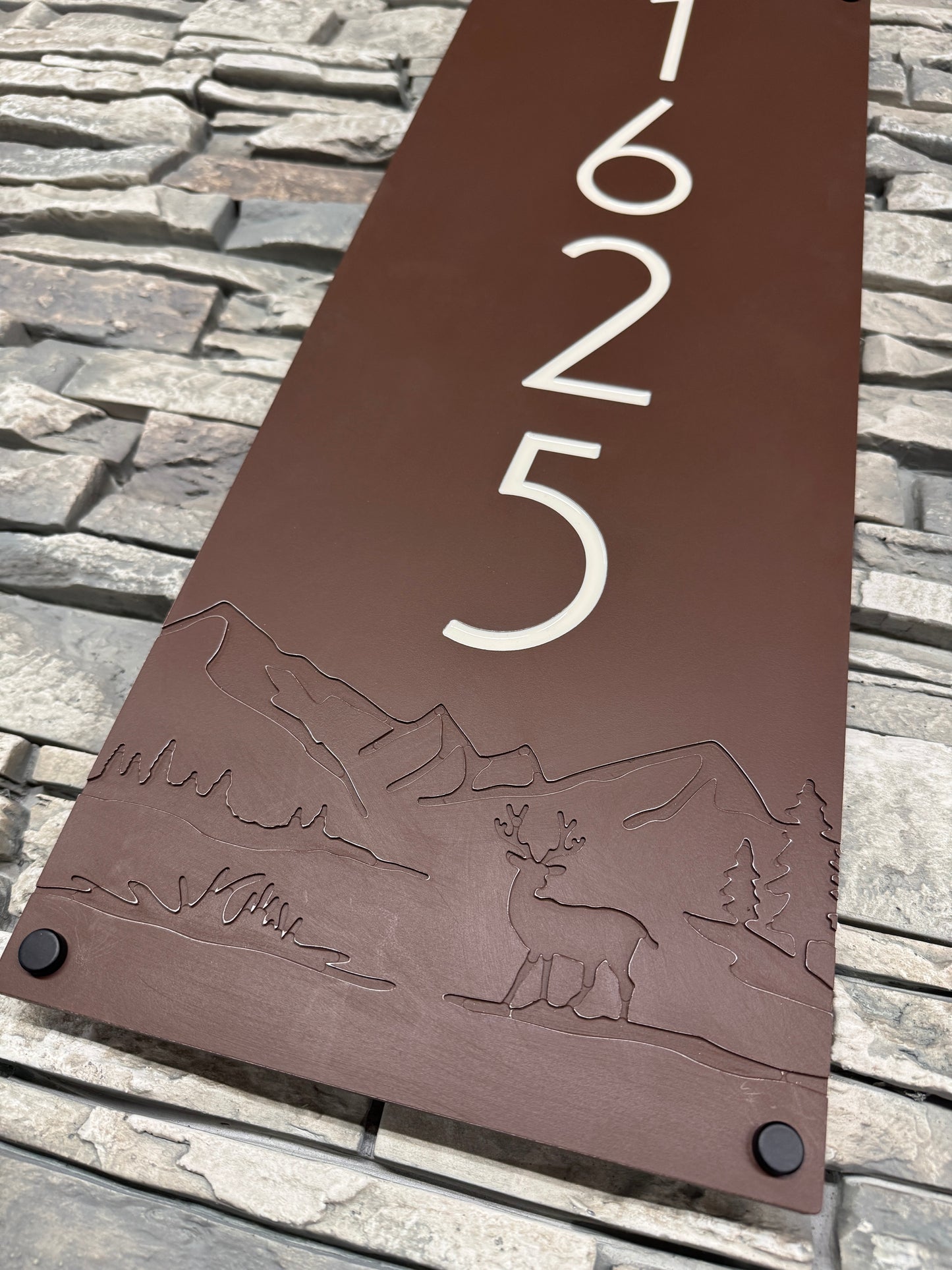 Mountain Address Plate Vertical